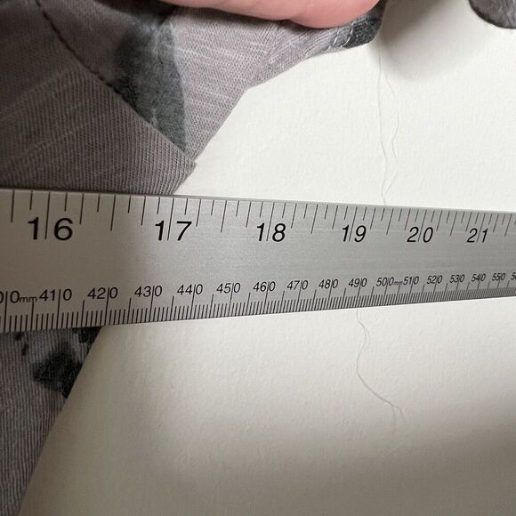 Anthropologie T.La Dress Small Open Back Cut Out Maxi Floral Gray Short Sleeve - Picture 3 of 13